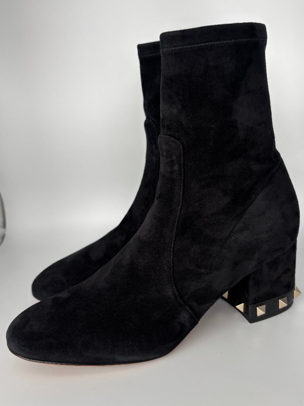 Valentino Garavani Black Suede Rockstud Block Heel Sock Boots Ankle EU 35 Italy